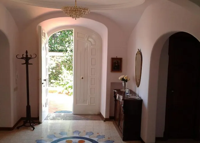 Augusta Bed & Breakfast 3*