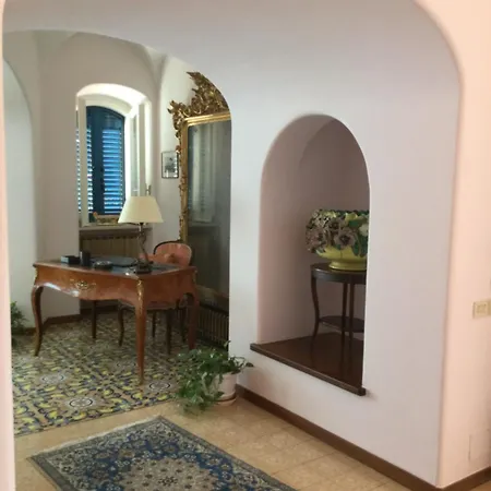 Augusta Ischia