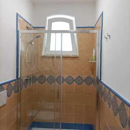 Nocleg ze śniadaniem Augusta Ischia