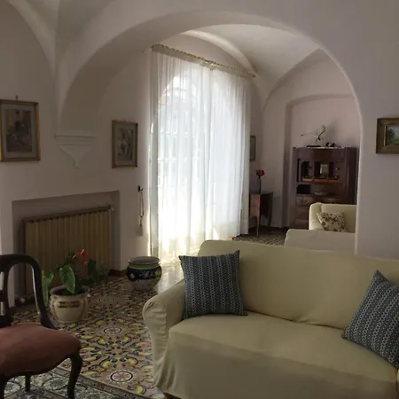 Nocleg ze śniadaniem Augusta Ischia